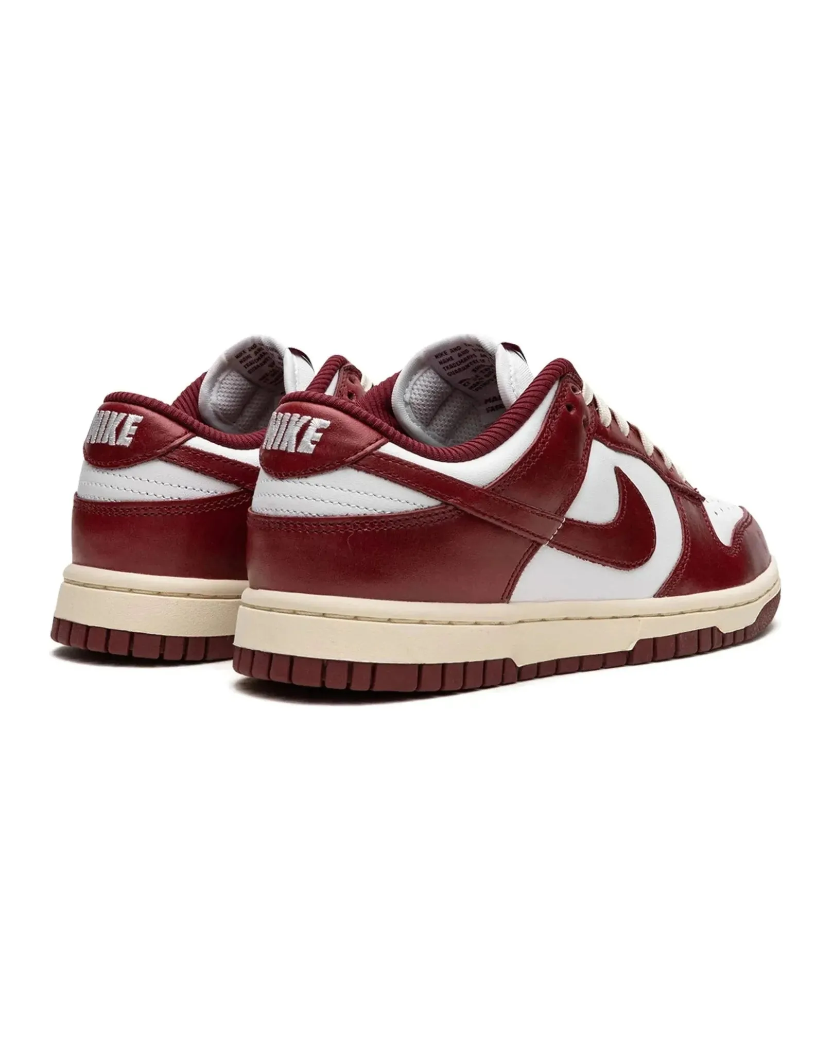 Travel Lite Nike Dunk Low PRM Vintage Team Red