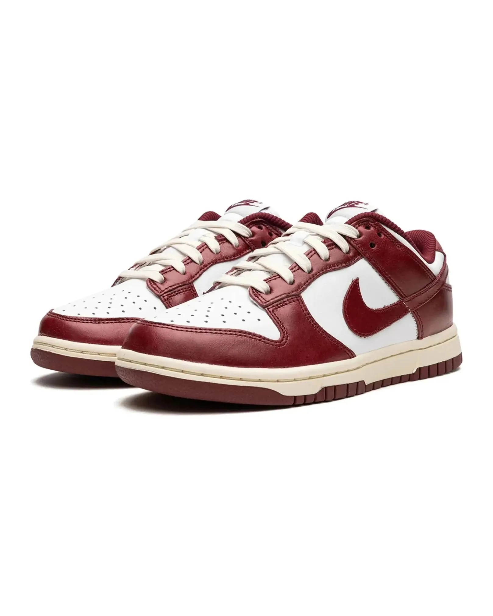 Travel Lite Nike Dunk Low PRM Vintage Team Red