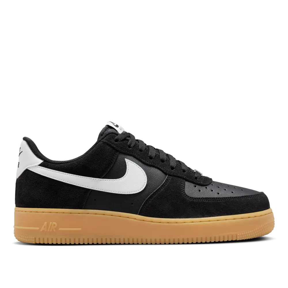 True Motion Nike Men's Air Force 1 '07 LV8 Shoes