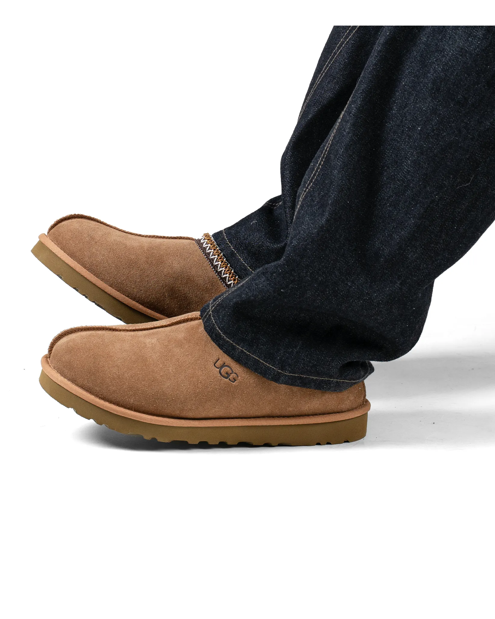 UGG Tasman Slipper Chestnut (W) Quick Motion