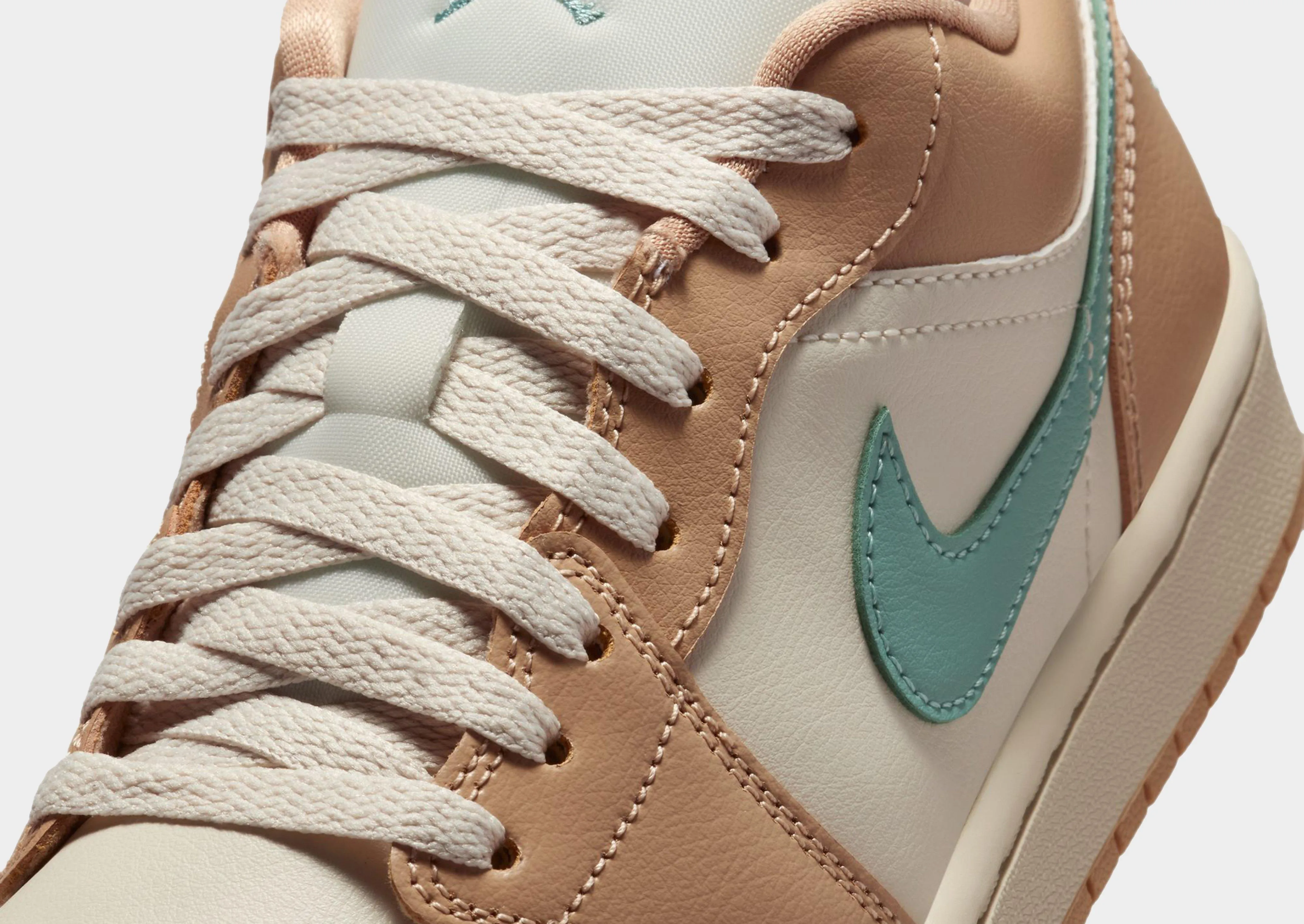 Ultra-Bounce Air 1 Low Women's