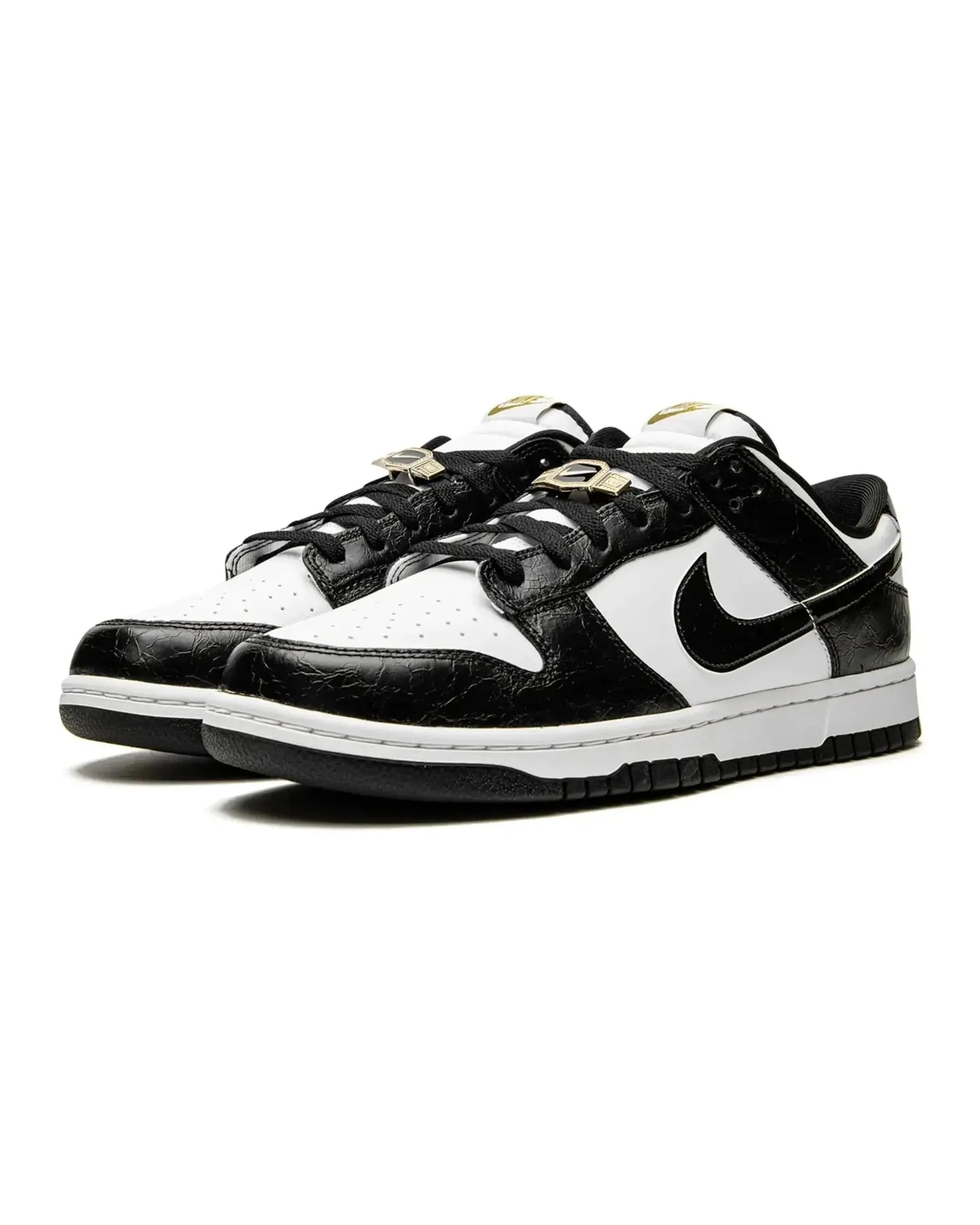 Ultra grip Nike Dunk Low World Champs Black White