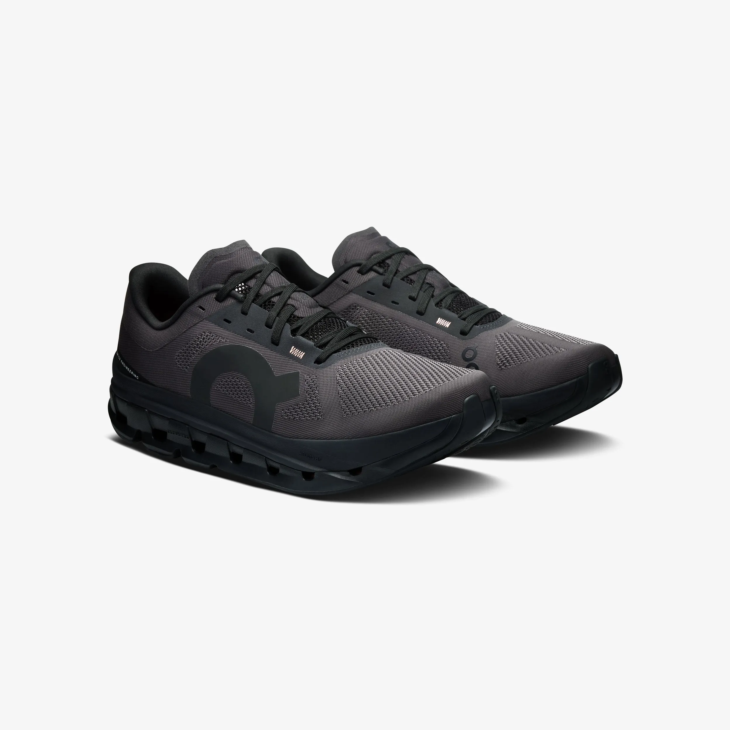 Ultra-Luxury Cloudflow 5