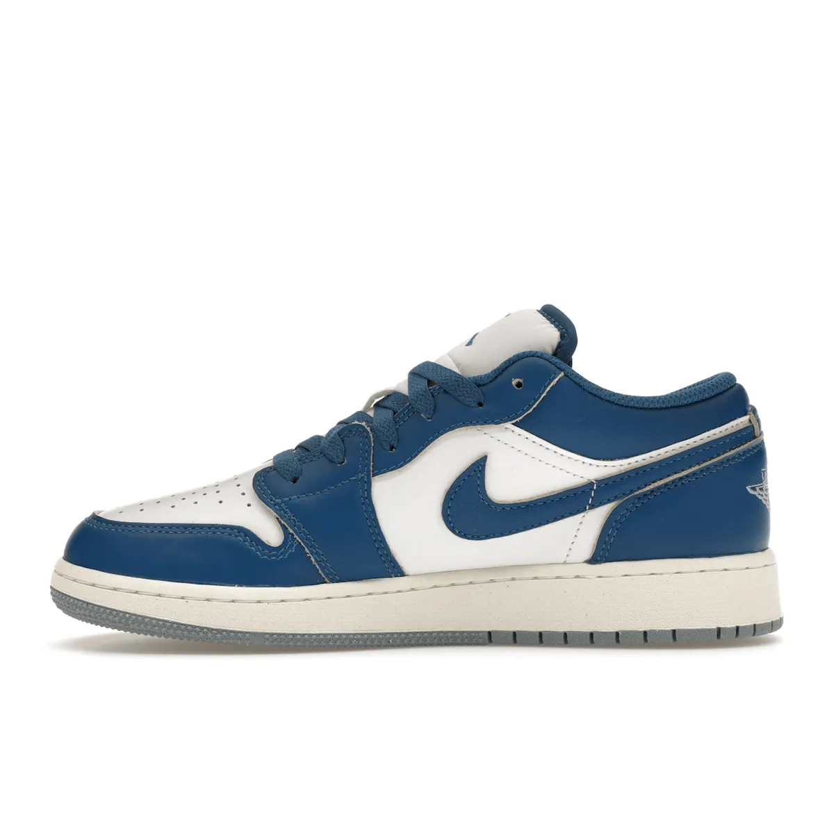 Ultra Support Air Jordan 1 Low SE Industrial Blue
