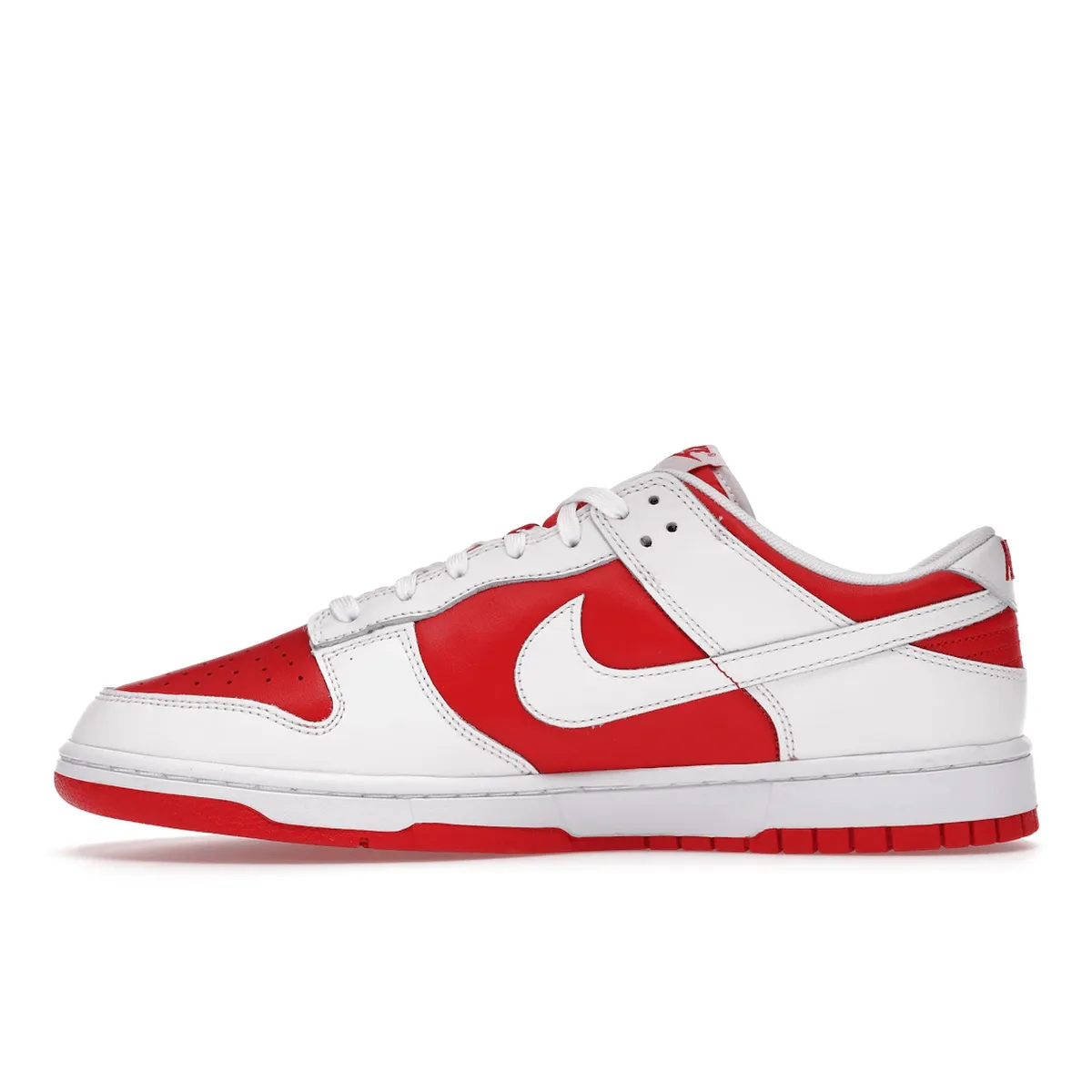 Urban Dailywear Nike Dunk Low Championship Red