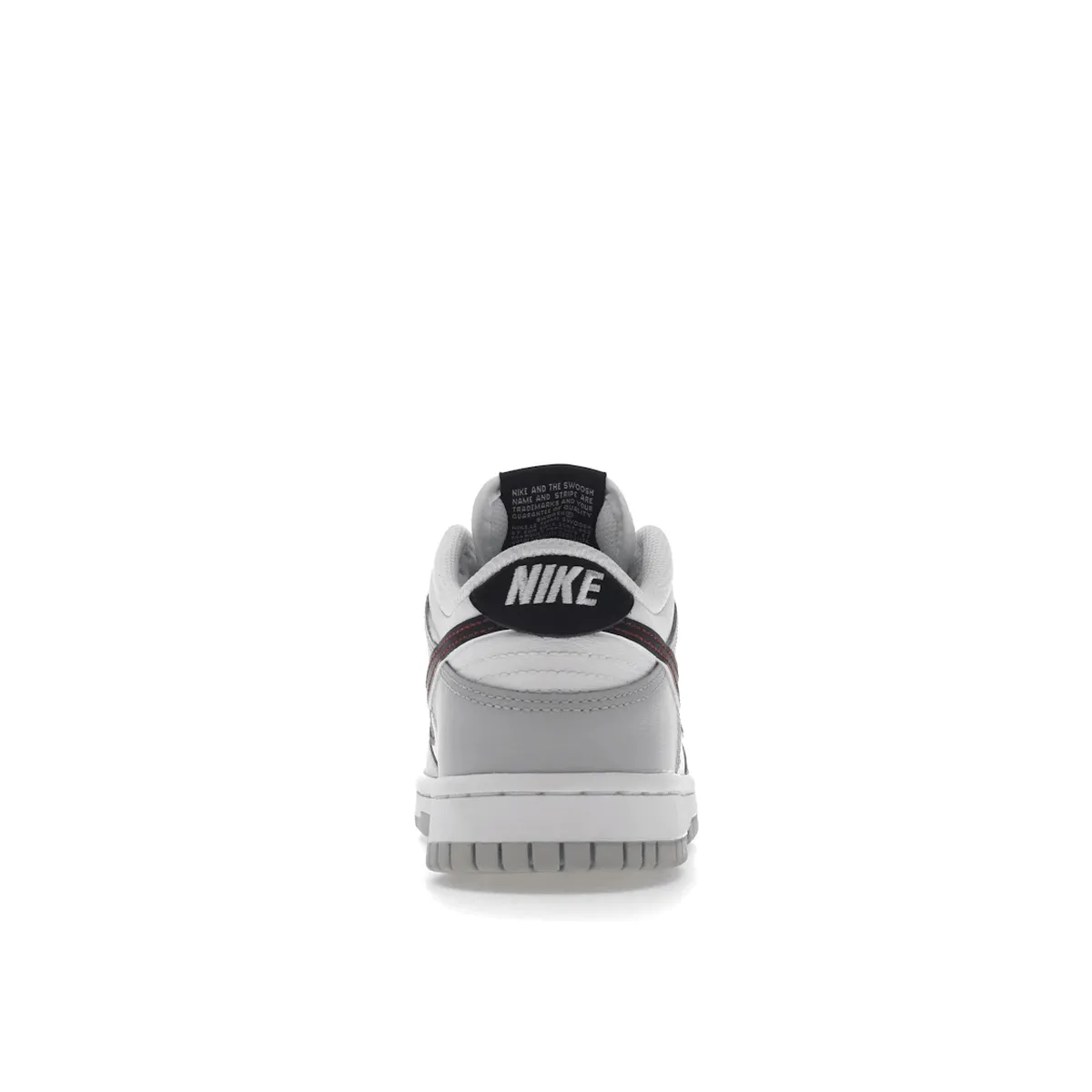 Urban Step Move Glide-Out Nike Dunk Low SE Jackpot