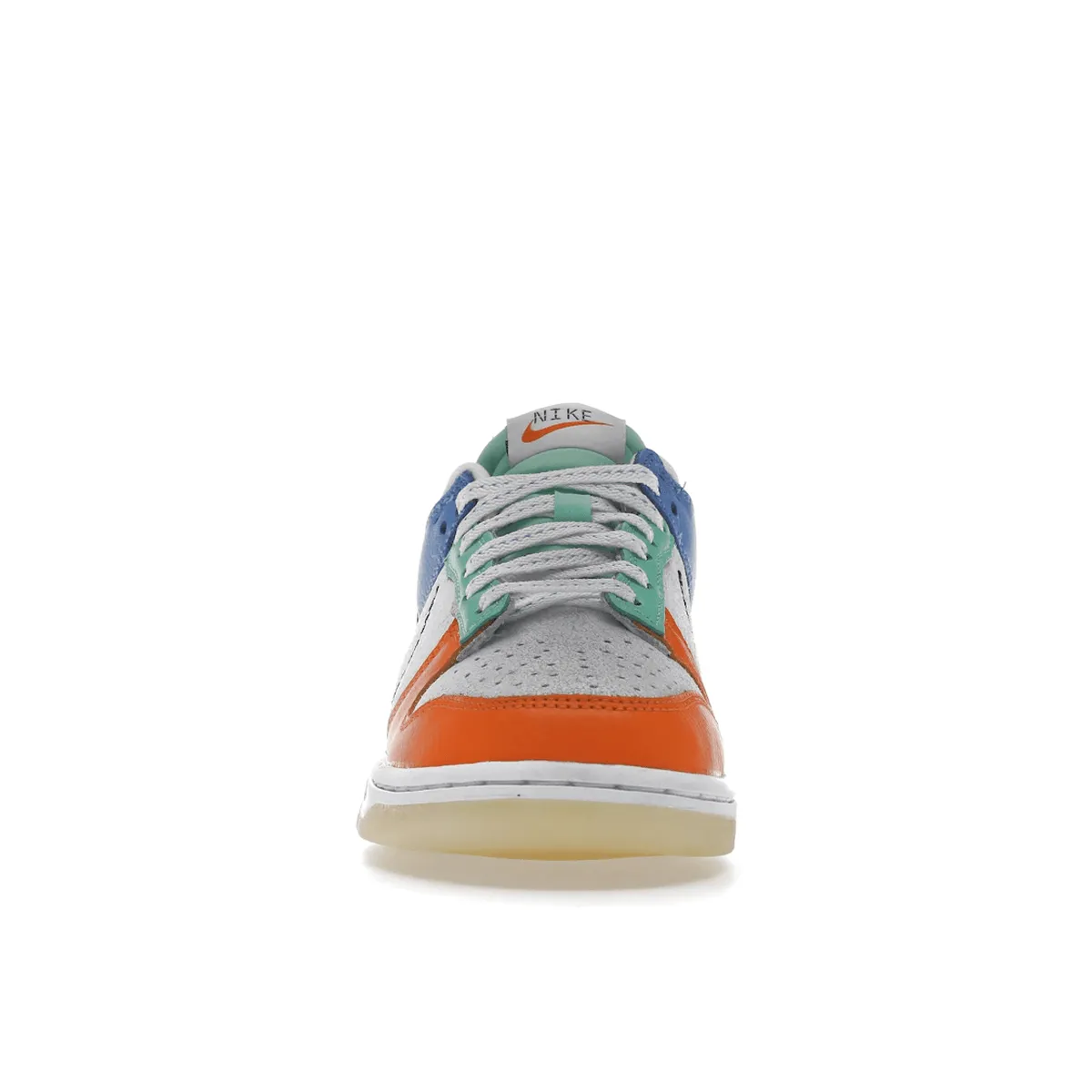 Urban Step-On Move Nike Dunk Low Nike 101