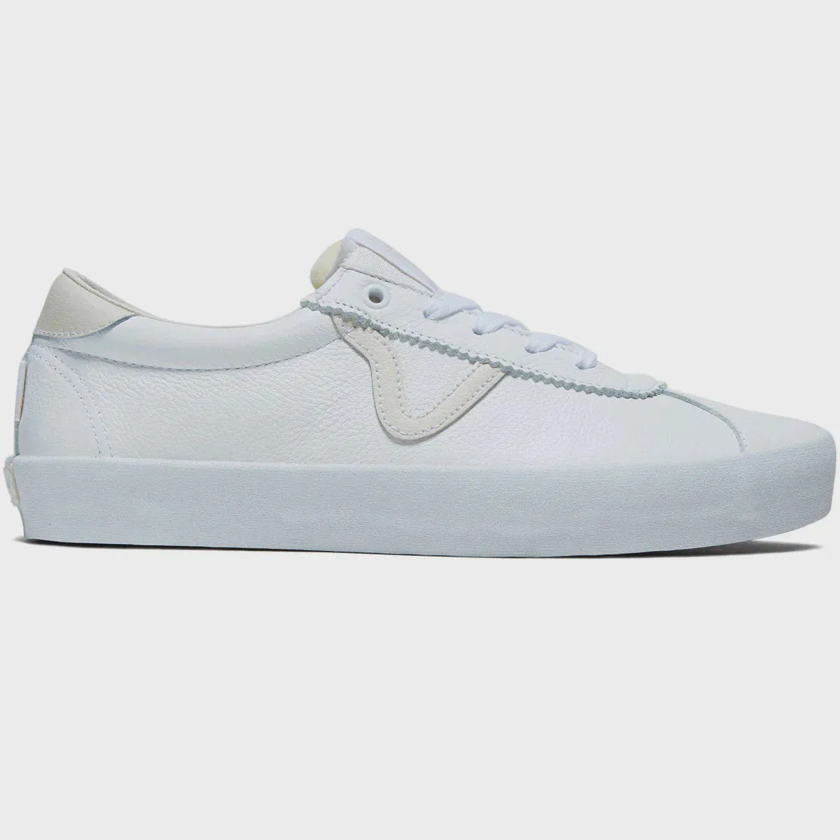 Vans Skate Sport Shoe - Leather/Vintage White Performance Tuned Sole