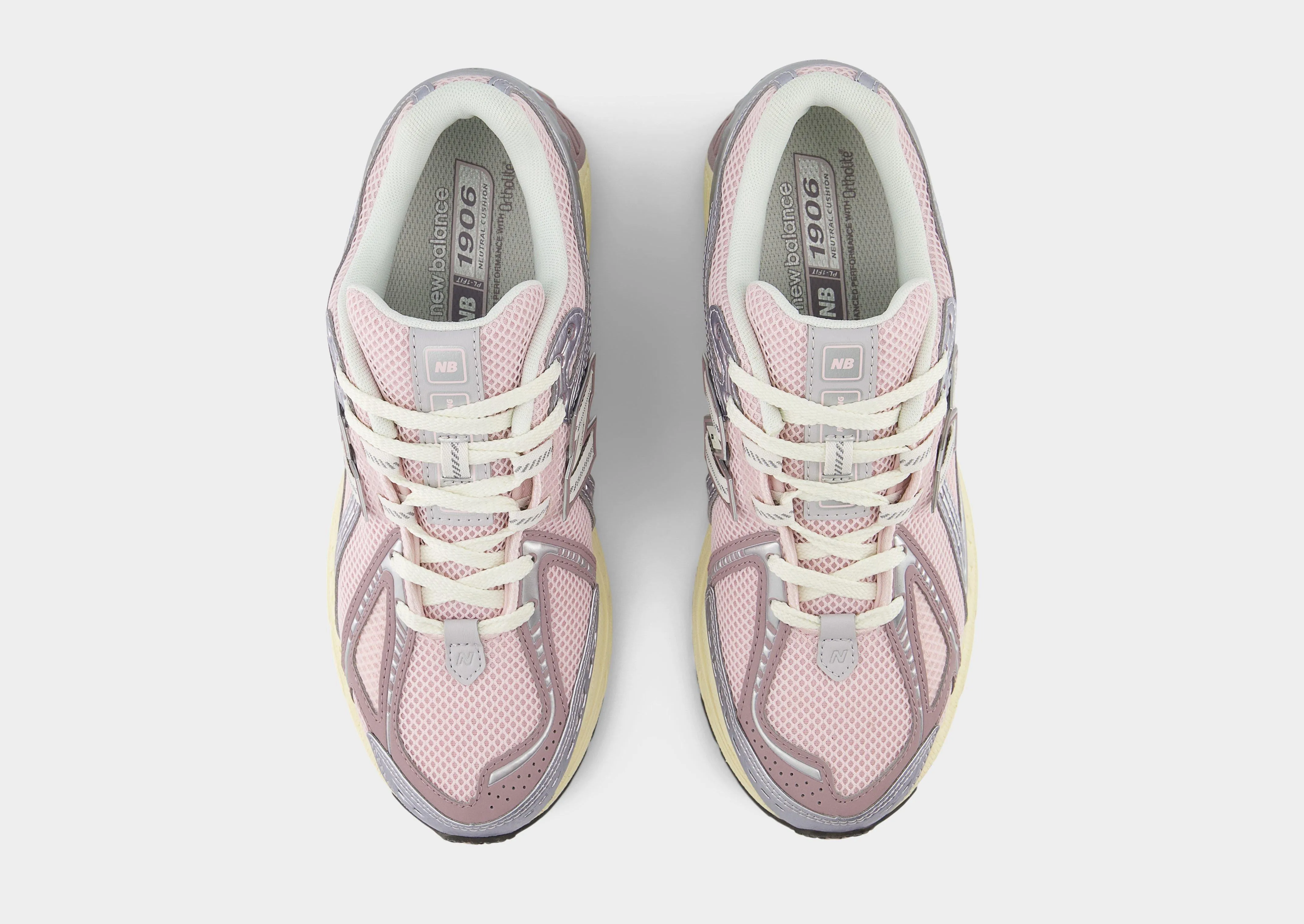 Velvet-Finish 1906 Women's