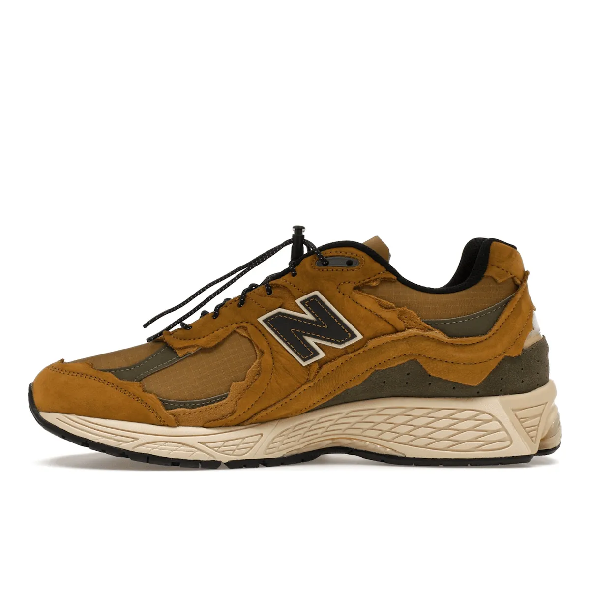 Versatile Performance New Balance 2002R Protection Pack High Desert