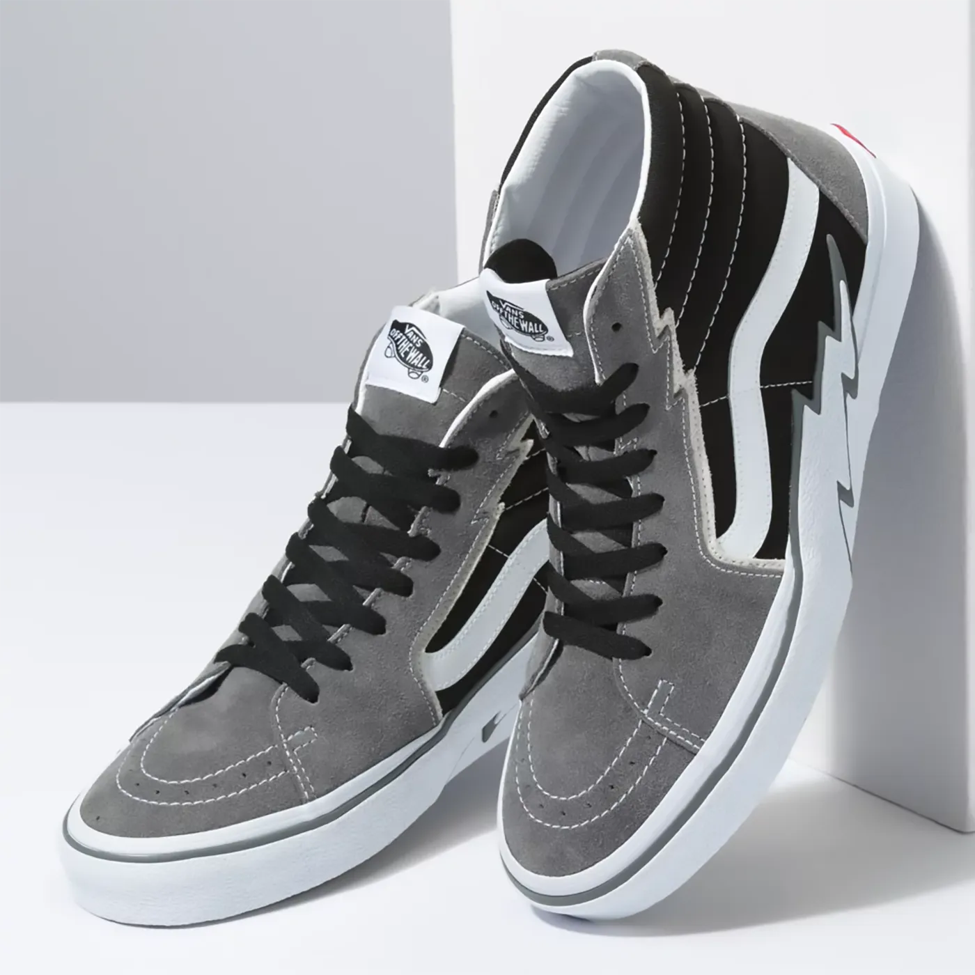 [VN0A5JIVPBQ] Sk8 Hi Bolt Unisex Sneakers Transparent-Core