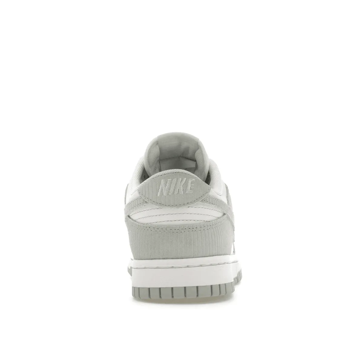 Walk Comfort Nike Dunk Low Light Silver Corduroy