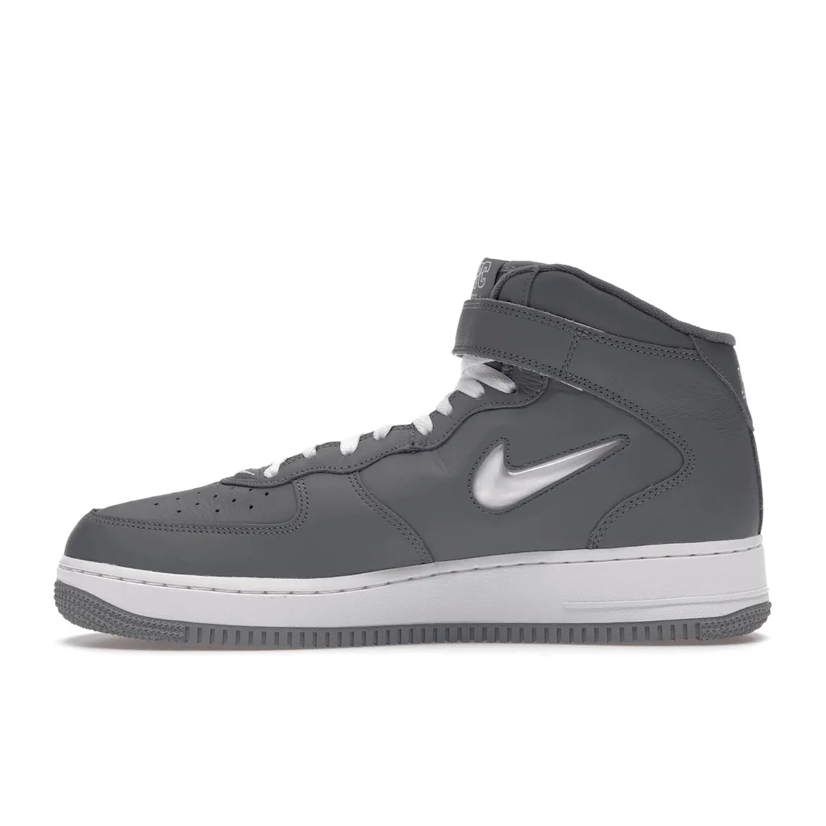 Weekend Ease Air Force 1 Mid QS Jewel NYC Cool Grey