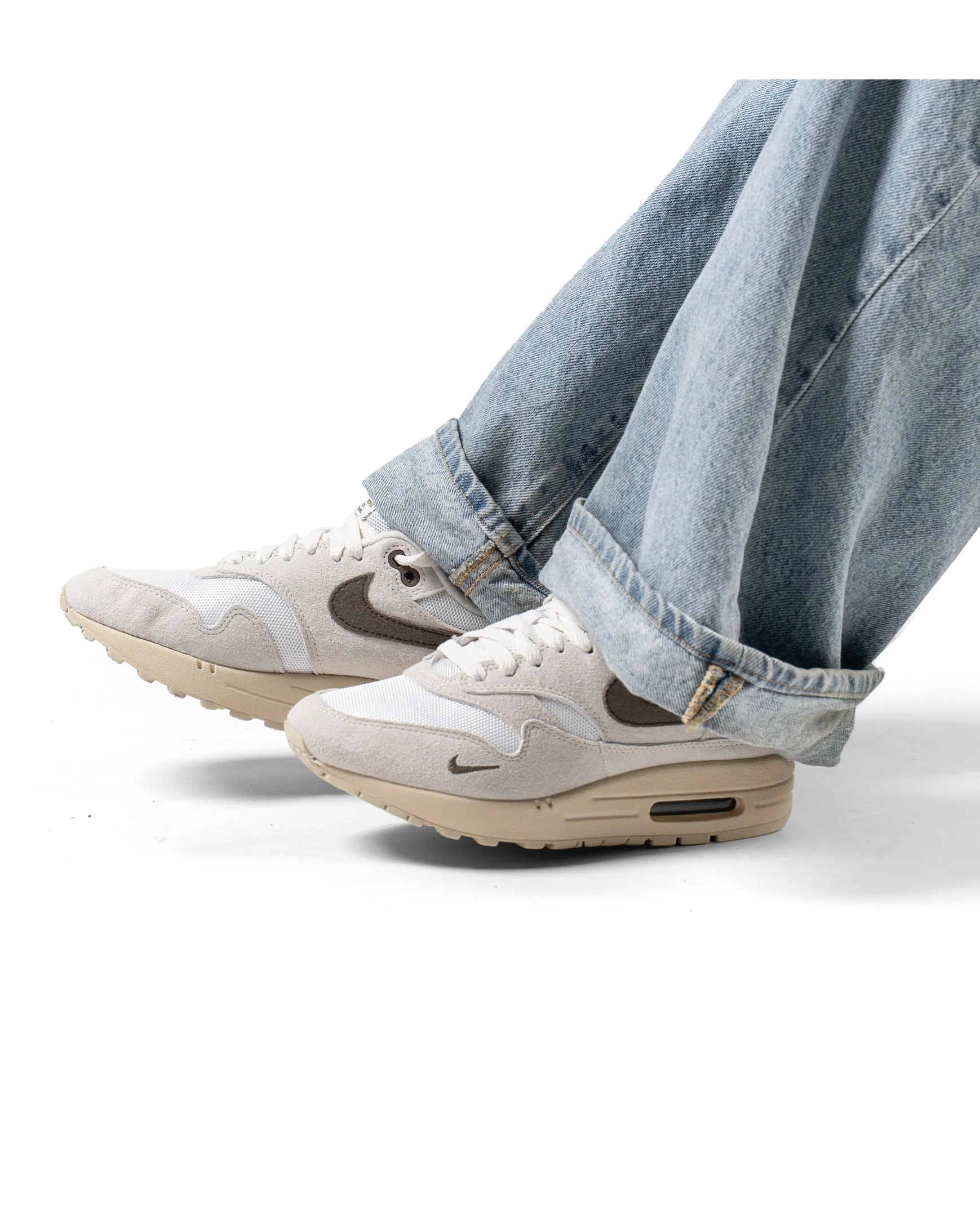 Wide fit range Nike Air Max 1 Sail Ironstone