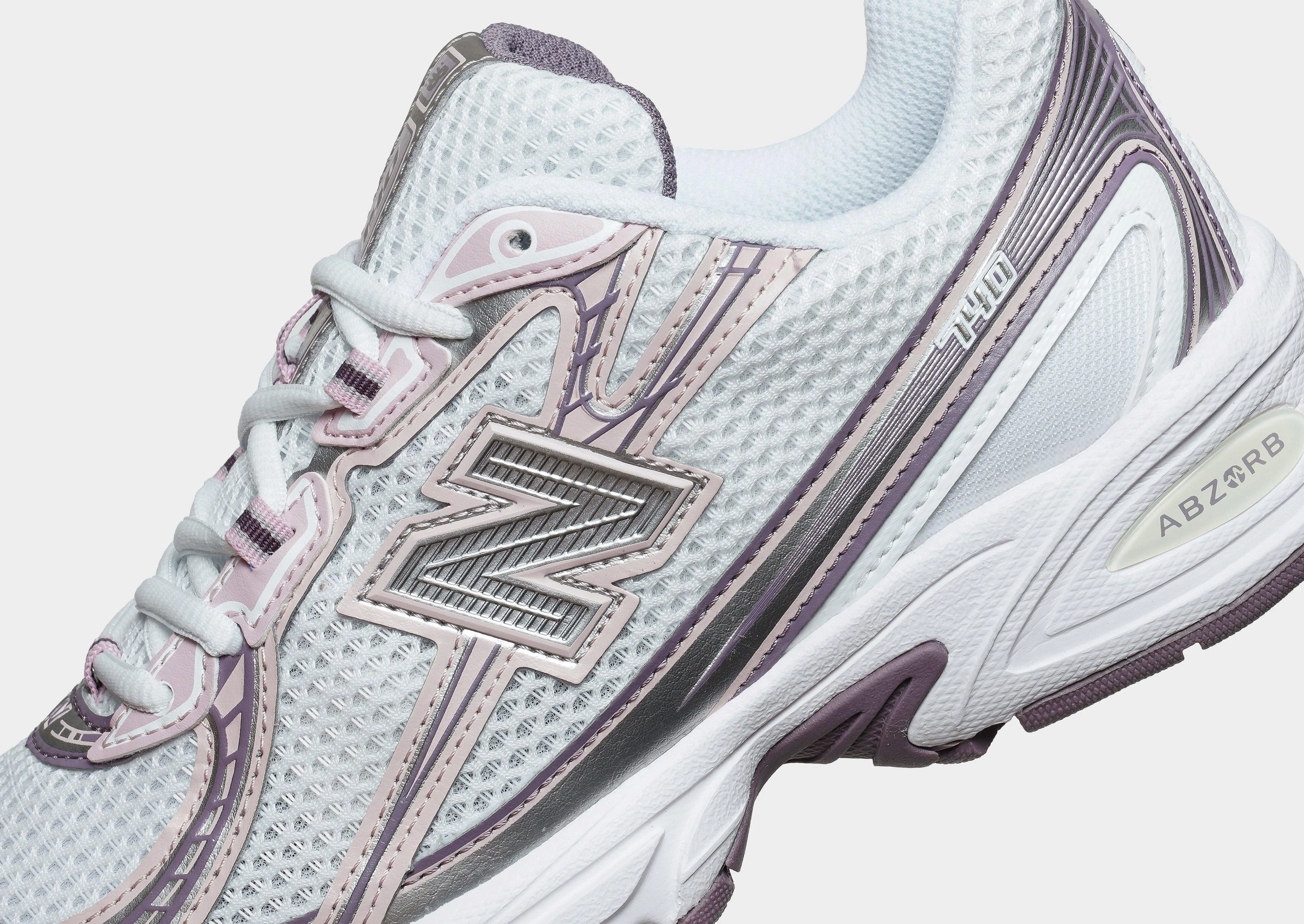 Wide-Sole 740 Women's