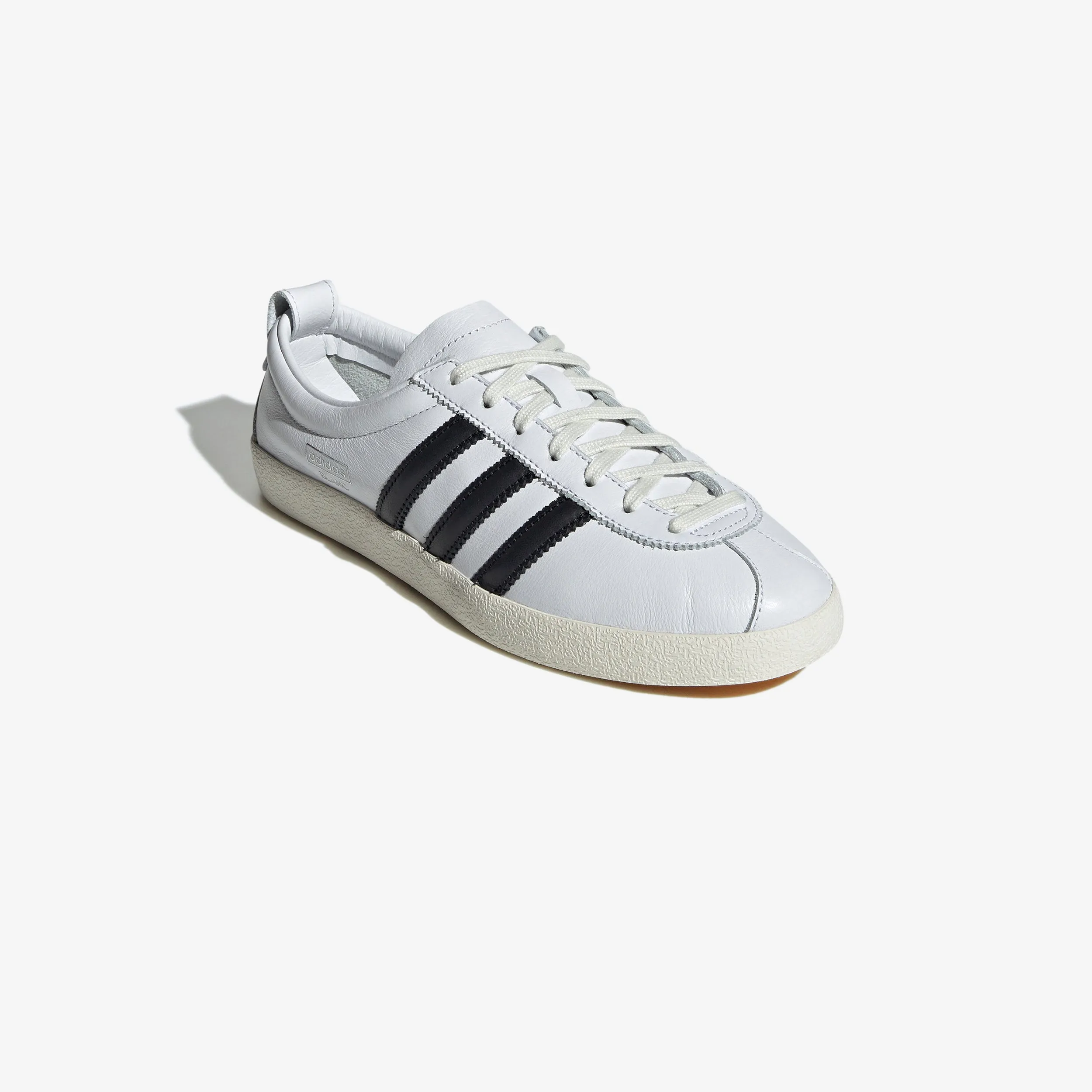 Wmns Adidas Blanc Versatile Design