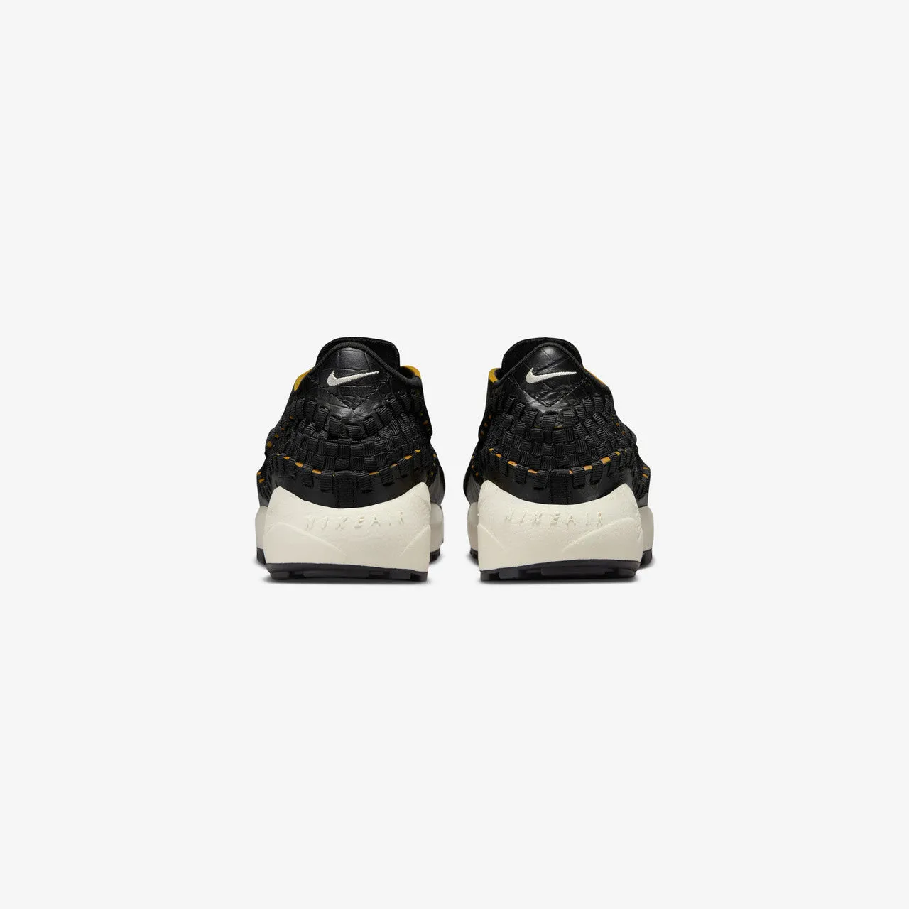 Wmns Air Footscape Woven PRM Tailored ease