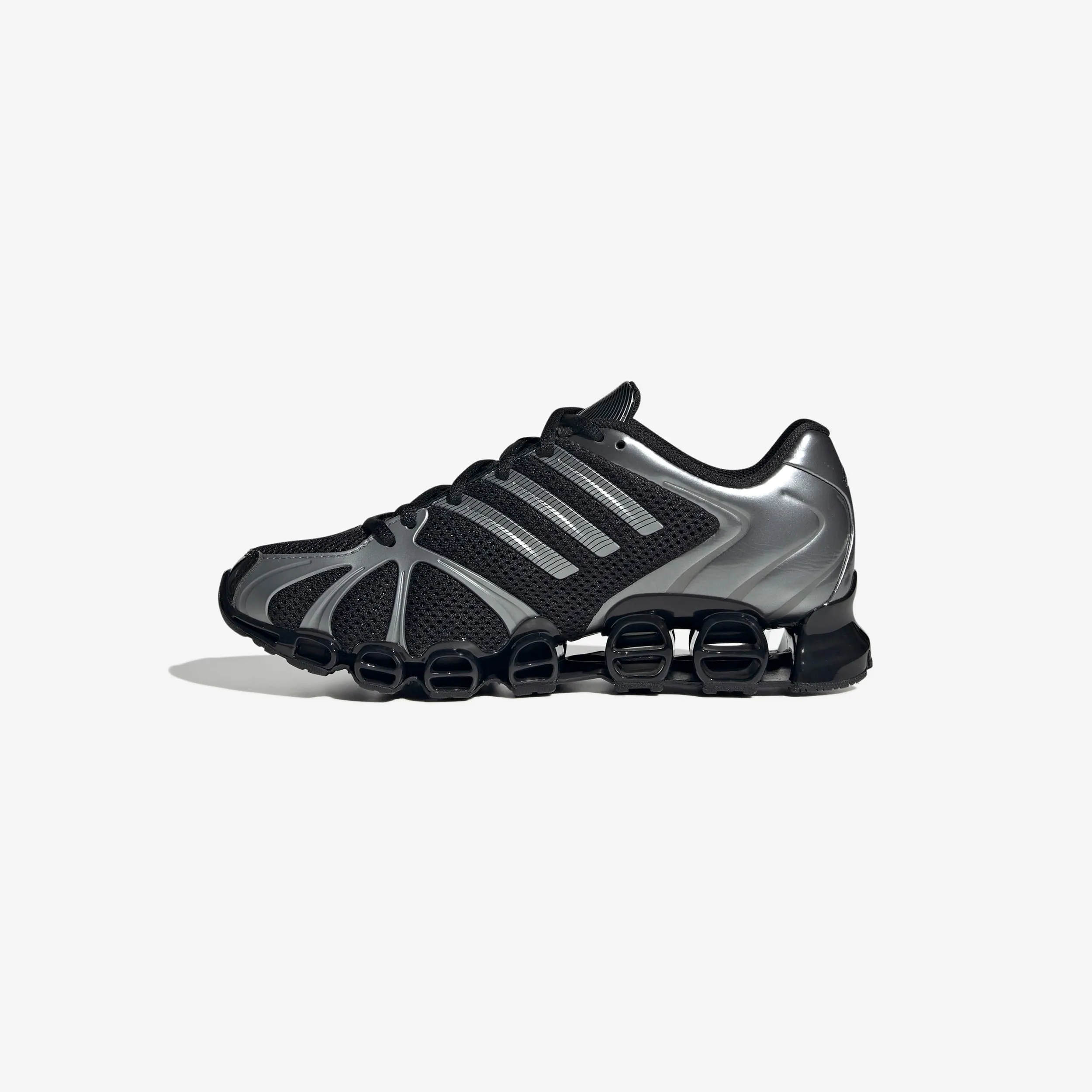 Wmns Mega Ghostride Supportive soles