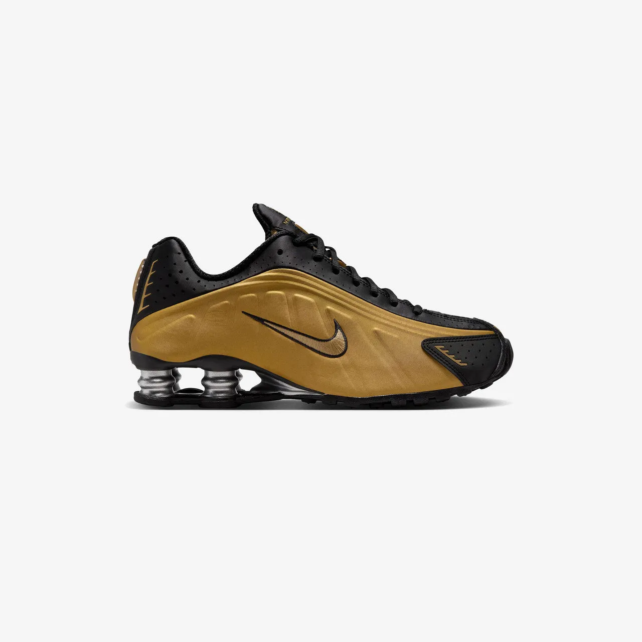 Retro-inspired cushioning Street Friendly Wmns Shox R4