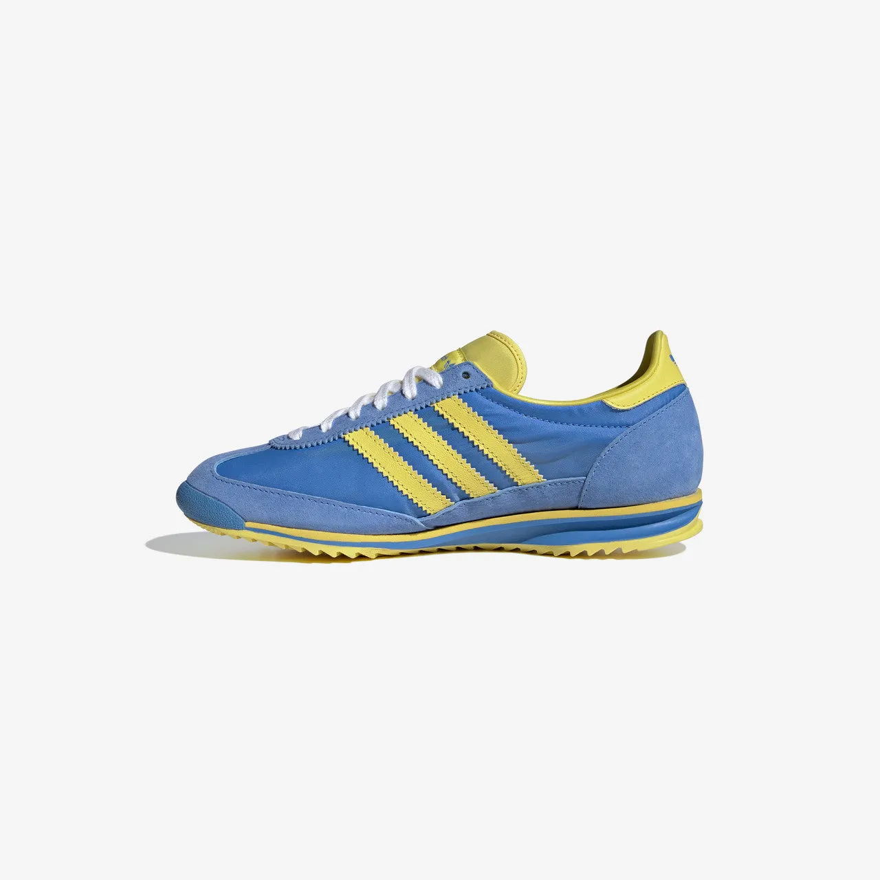 Wmns SL 72 x Sporty & Rich Smart Comfort