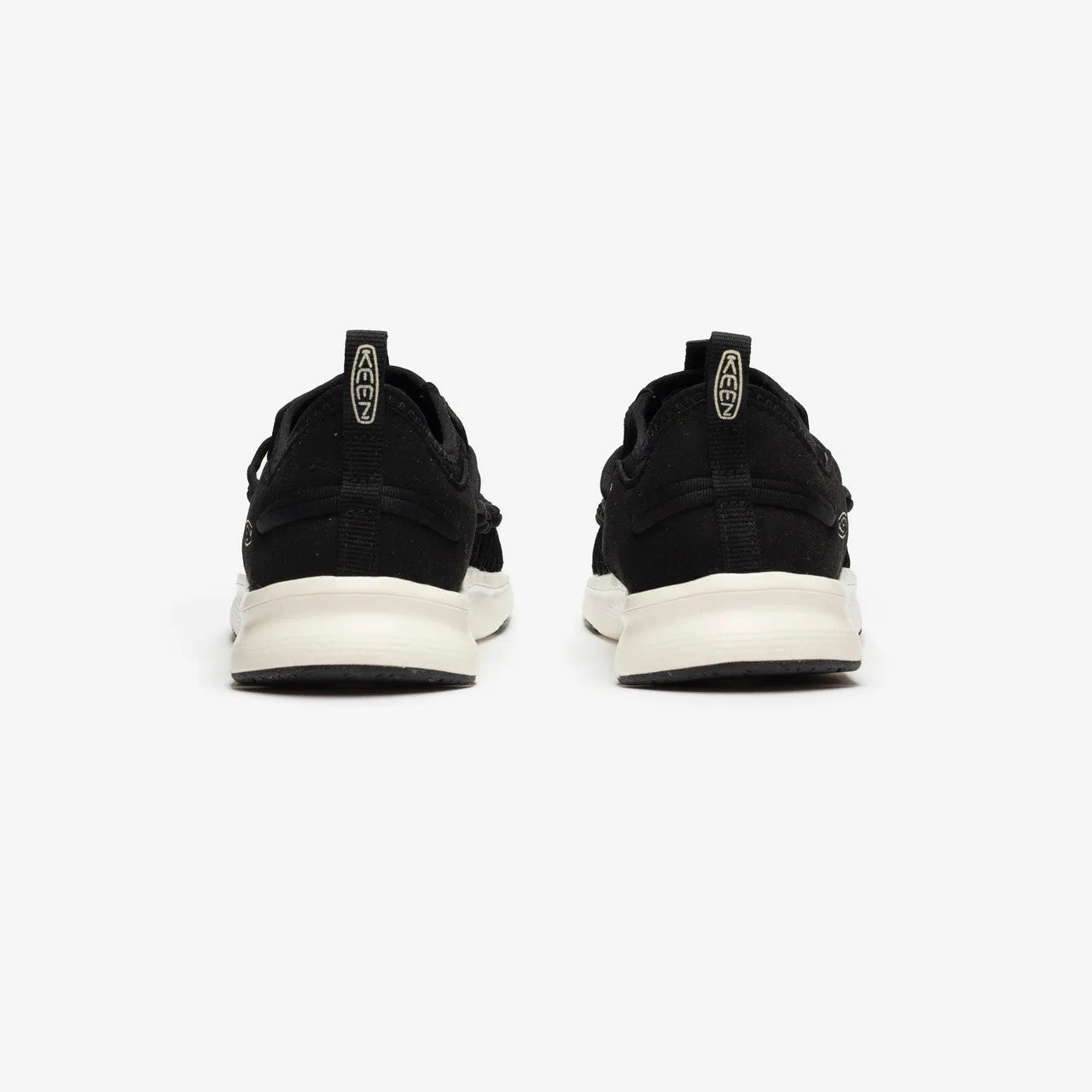 Wmns Uneek 03 Padded shock absorption