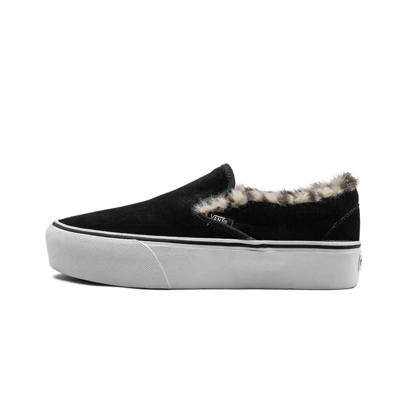 Carry Easy [VN0A3JEZUM6] Vans Suede Classic Slip-On Shoes