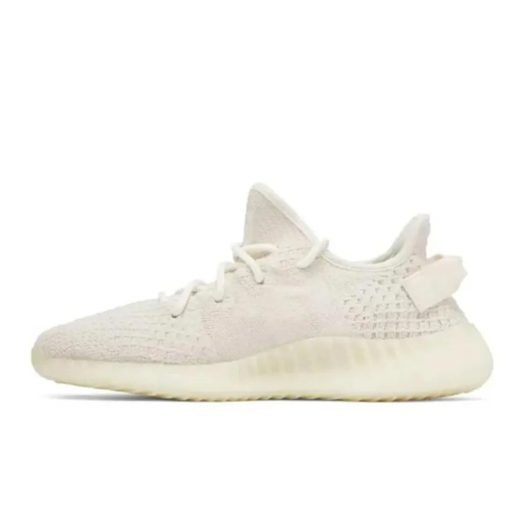 Posture Yeezy Boost 350 V2 Bone
