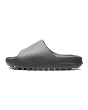 Yeezy Slide Dark Onyx Responsive Midsole Trail - race