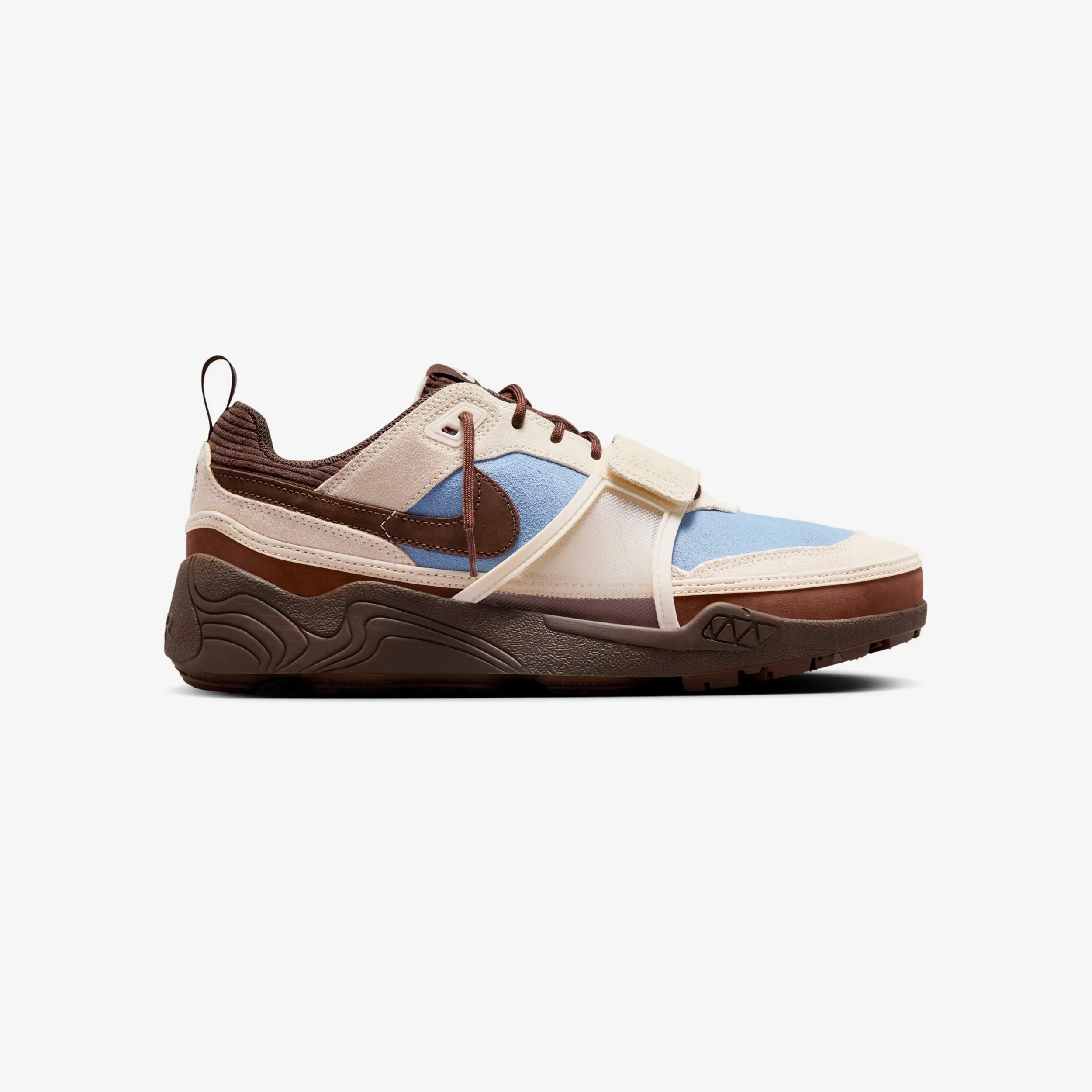Zoom Field Jaxx Trend-setting silhouette