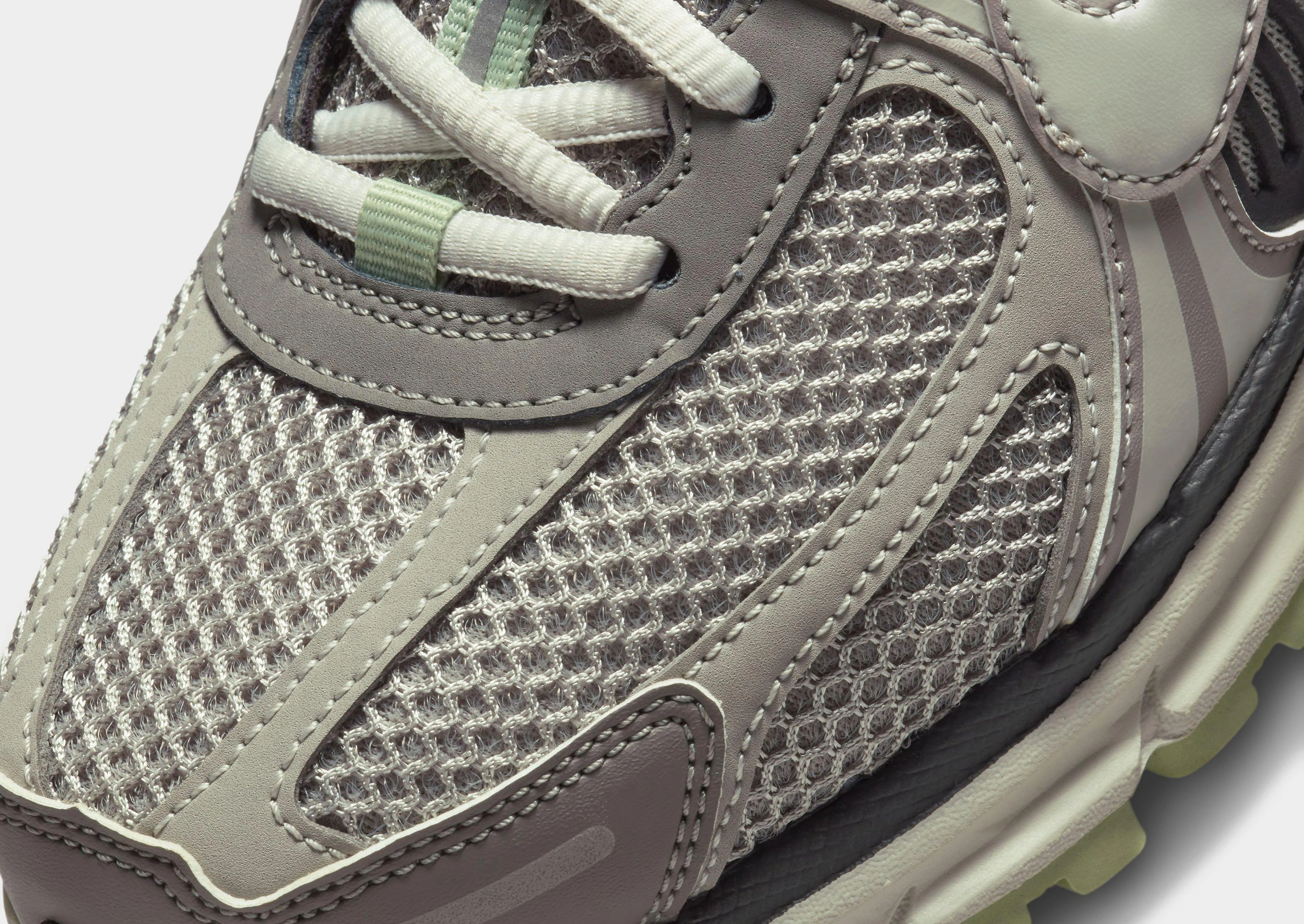 Zoom Vomero 5 Women's Clean-Cut