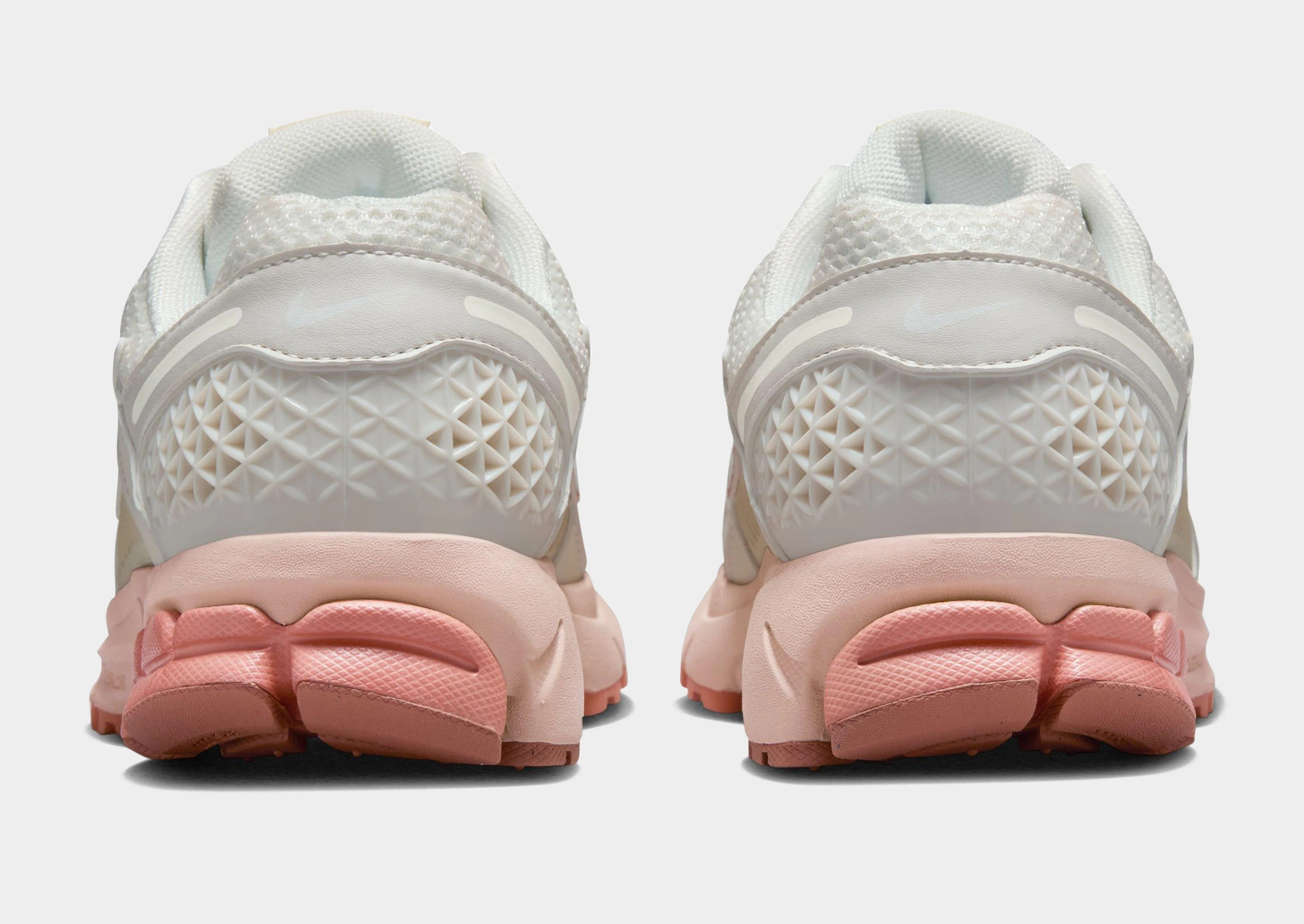 Zoom Vomero 5 Women's Heat-Core